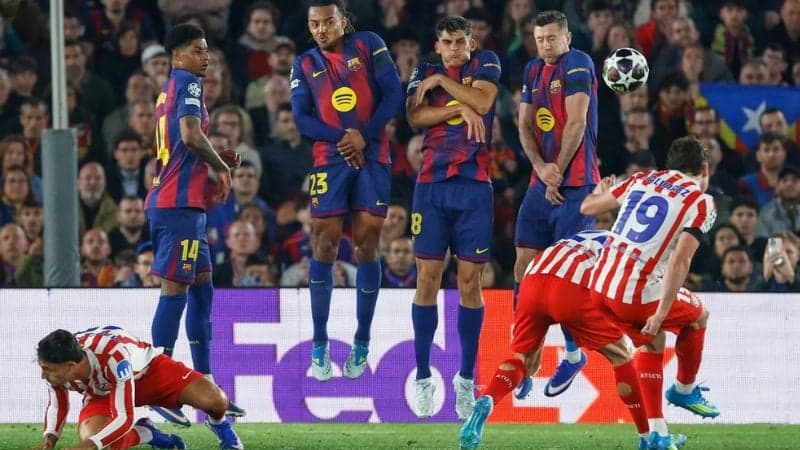 Atletico beat Barcelona to take first-leg advantage