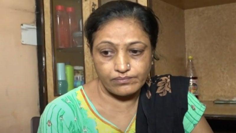 বিবাহসূত্রে ৩৫ বছর ভারতে, স্বামী-সন্তান রেখে পাকিস্তানে ফেরার নির্দেশ