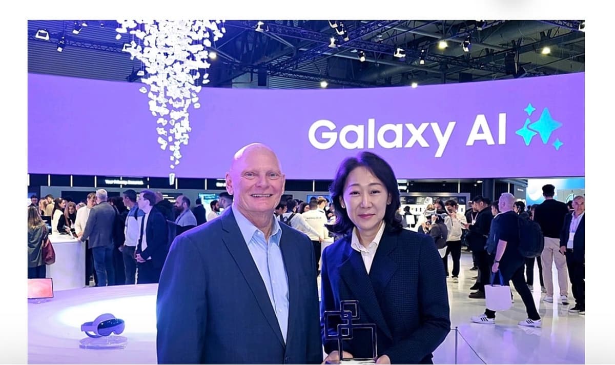 Samsung Galaxy S26 Ultra gets award at Mobile World Congress 2026