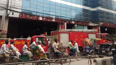 Fire erupts at Green Life Hospital in Dhaka