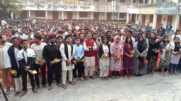 Over 100 students who participated in July Uprising join JCD