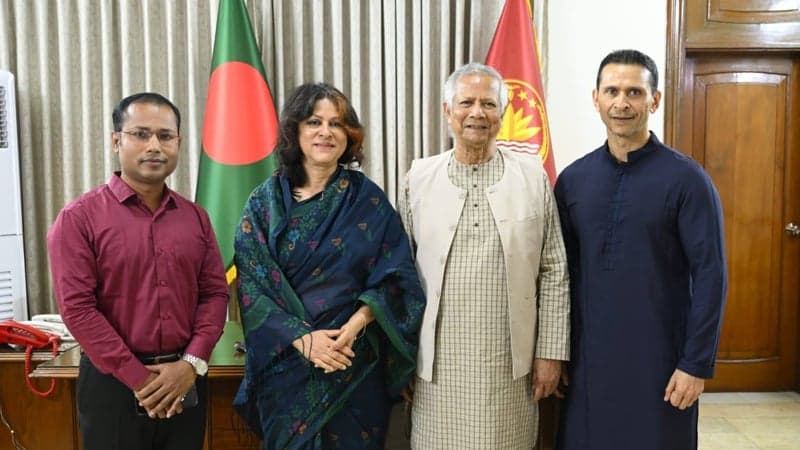 Tajuddin family pays courtesy visit to Chief Adviser