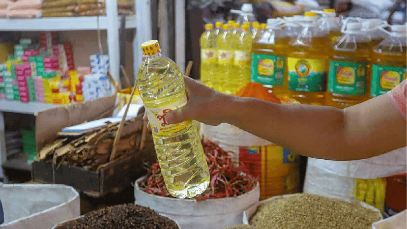 Soyabean oil crisis persists in capital, flour prices rise