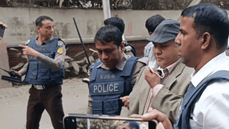 DU Professor Jamal Uddin detained while attempting to pay tribute at Dhanmondi-32