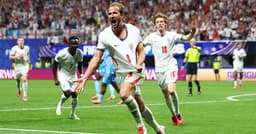 Kane's storm saves England at the last moment, Mexico await in last 16