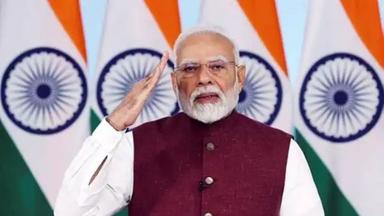 Those who dare to harm our national unity will face the consequences: Modi