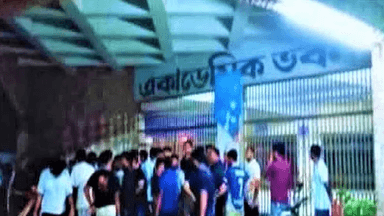 10 injured in clashes over Argentina–Egypt World Cup match at MBSTU