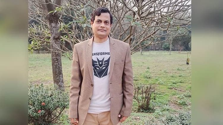 BRUR teacher Mahmudul Haque granted bail
