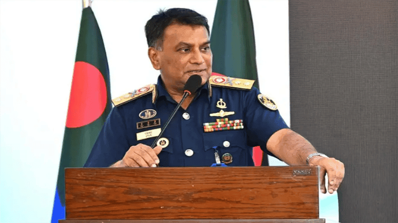All-out efforts underway to arrest drug godfathers: Coast Guard DG