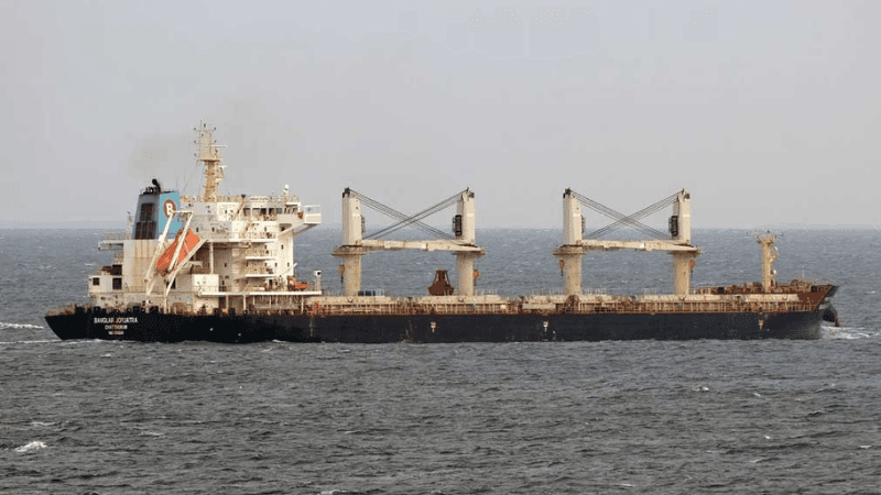 ‘Banglar Joyjatra’ in uncertainty over Hormuz crossing amid ceasefire