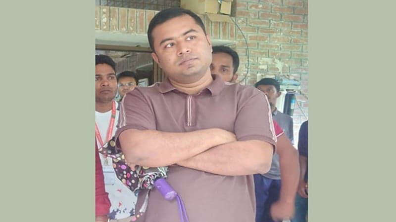 Central JCD leader detained from Rabindranath Hall at JU