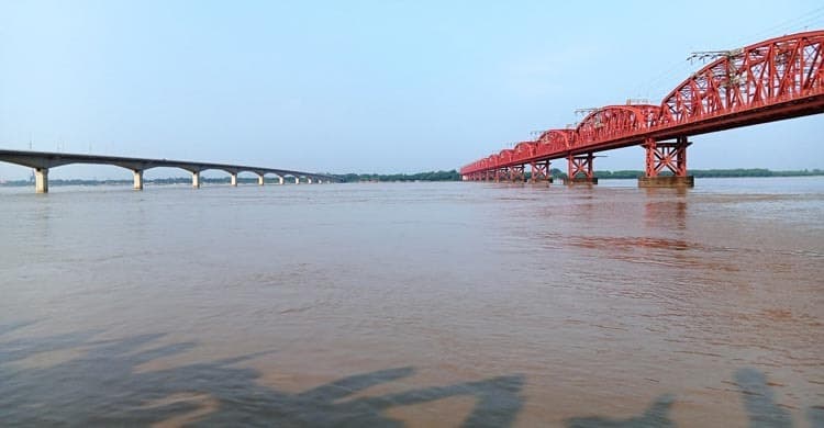 Plan to build new railway bridge beside historic Hardinge Bridge