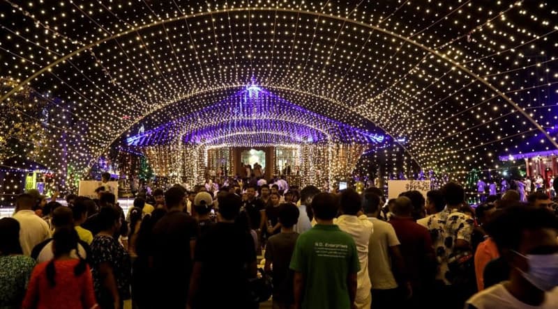 Sri Lanka frees 1,000 prisoners to mark Christmas