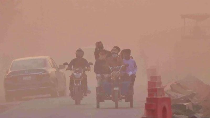 Dhaka’s air ‘unhealthy’ in the world this morning