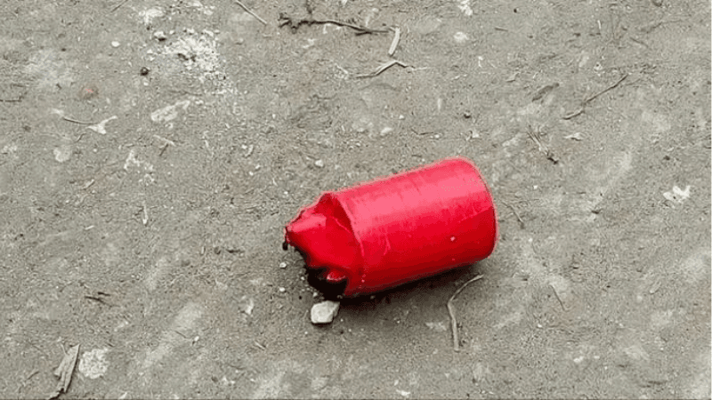 Tension between two police stations over jurisdiction after cocktail blasts in Karwan Bazar