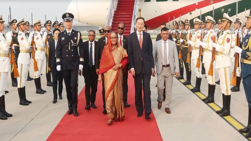 PM arrives in Beijing on 4-day bilateral visit