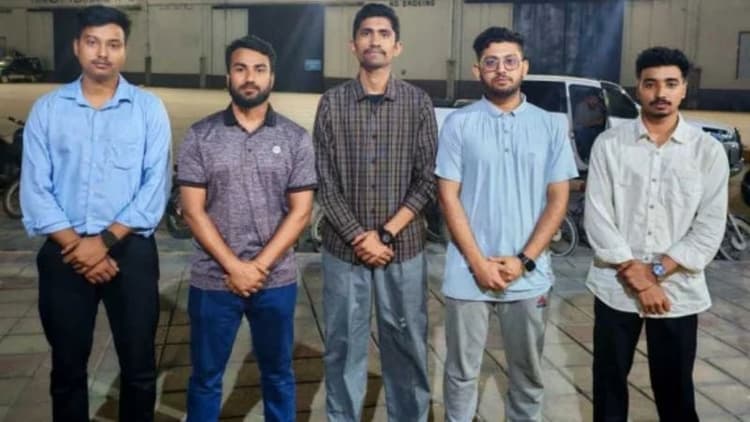 5 Bangladeshi crews rescued after missile strike on merchant ship in Arabian Sea