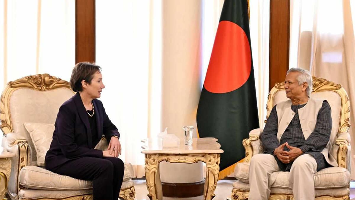 US renews pledge to support Bangladesh's interim govt