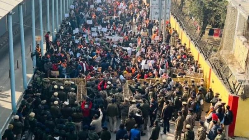 Protests outside Bangladesh High Commission in Delhi turn violent