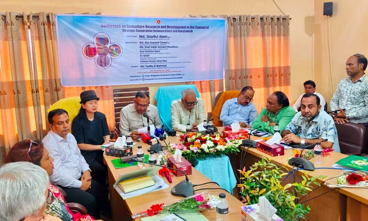 Rajshahi silk regains glory, prospects grow in Chinese market