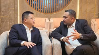 PM's Adviser Mahdi Amin leaves for 3-day official visit to China