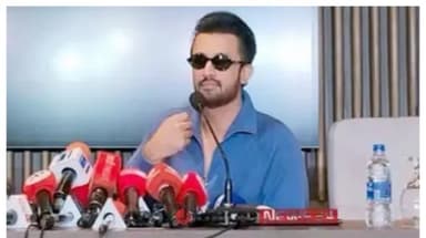 Atif Aslam gives fans good news at press conference