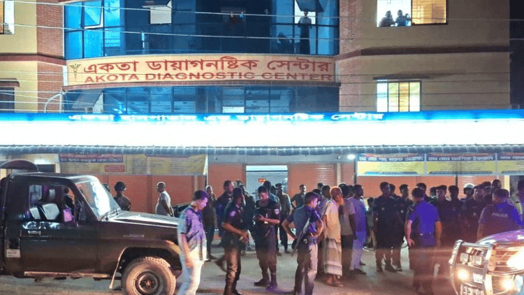 Child dies after anaesthesia, two doctors taken into police custody in Kushtia