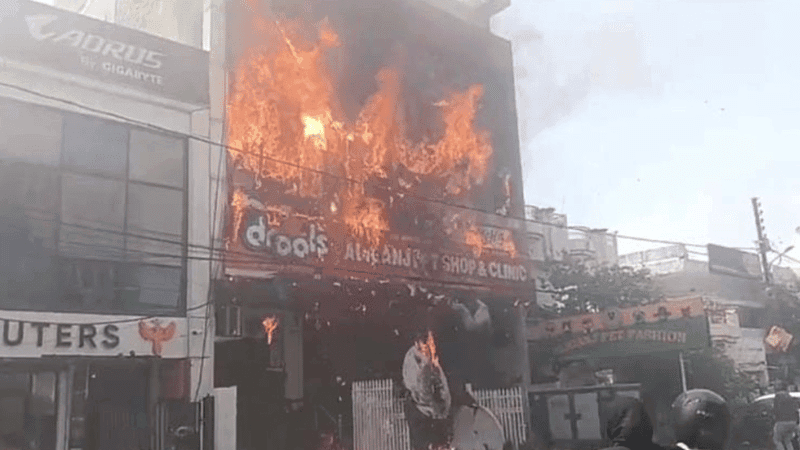 13 killed in devastating fire at coaching center in Uttar Pradesh