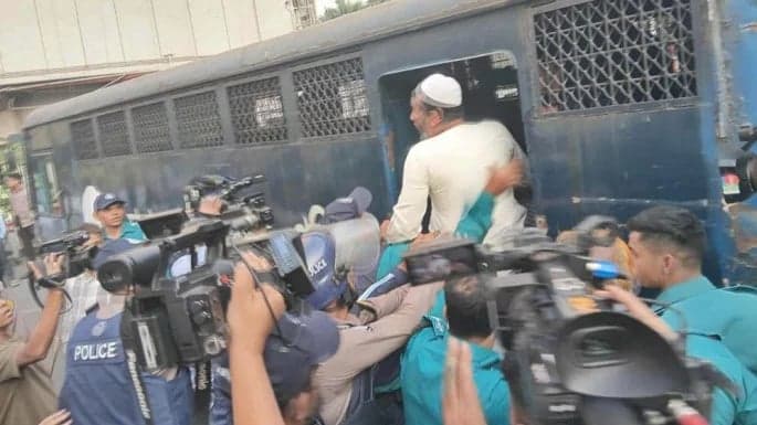 14 secretariat officials temporarily suspended over confinement of Finance Adviser