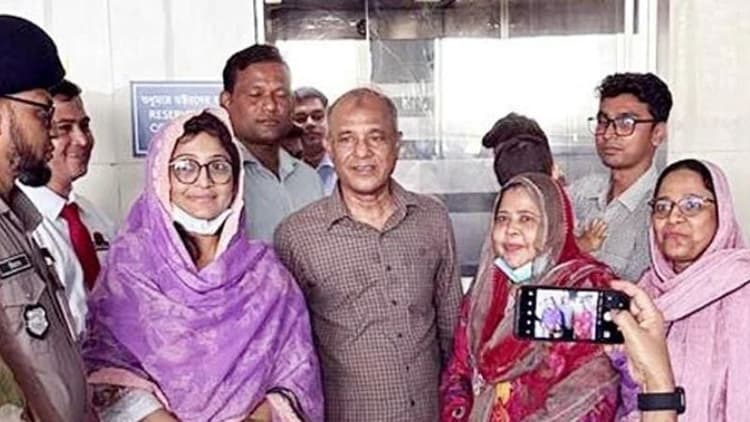 Home Adviser visits Evercare hospital to check on Khaleda Zia’s health