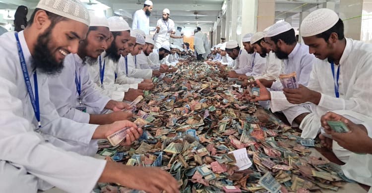 Tk 120.9cr found in donation boxes of Kishoreganj’s Pagla Mosque