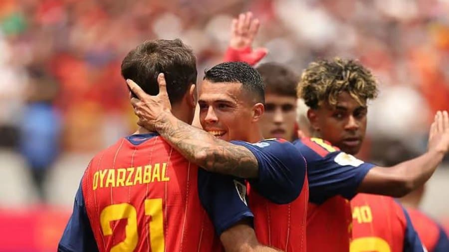 Spain leads Austria 3-0 in second half