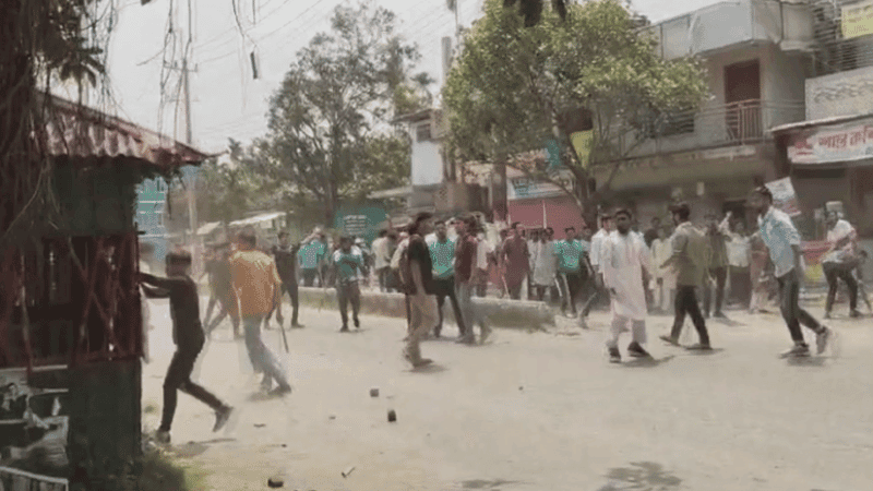 Clash between Chhatra Dal, Shibir in Ishwardi