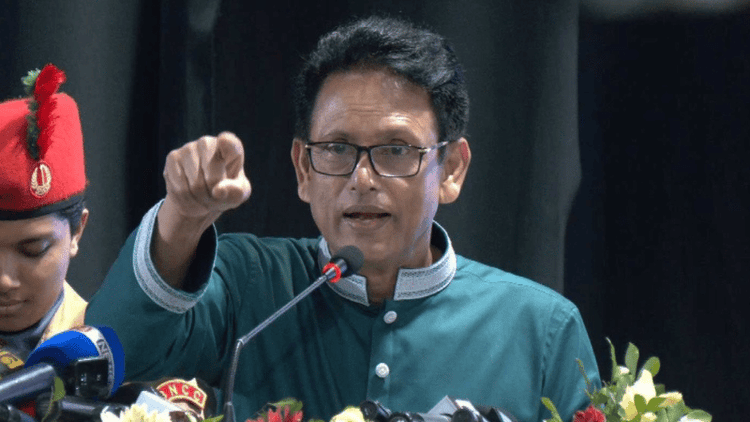 Bot army creating fake photocards to troll me: Education Minister