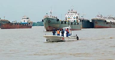 Fuel shortage halts operations at Mongla port