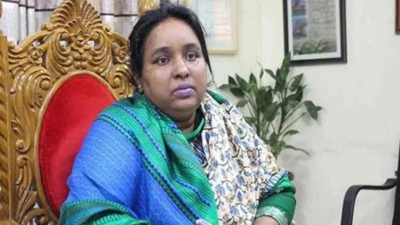 Court issues travel ban on Selina Hayat Ivy