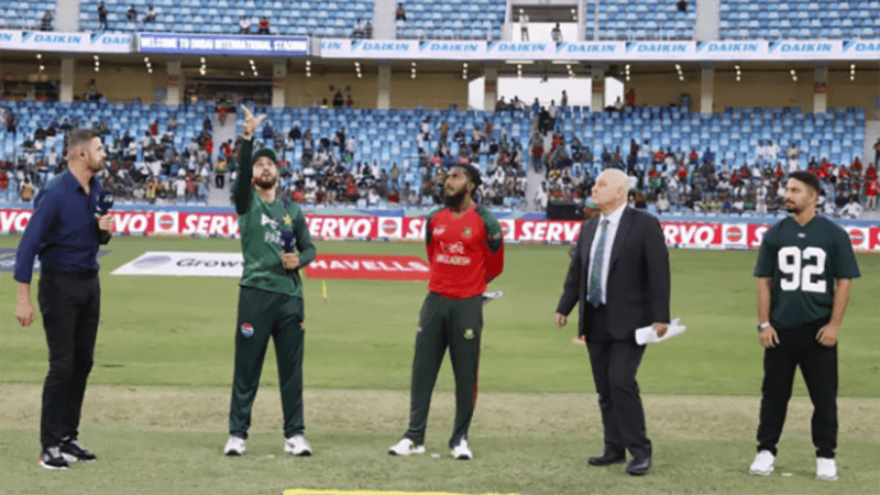 Bangladesh opt to bowl first against Pakistan
