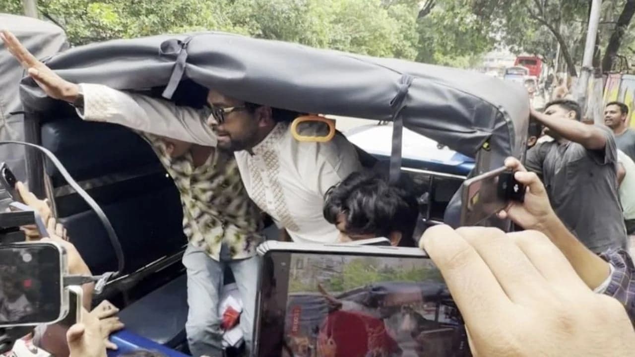 Rabindranath's graffiti vandalism: 4 remanded in sedition case