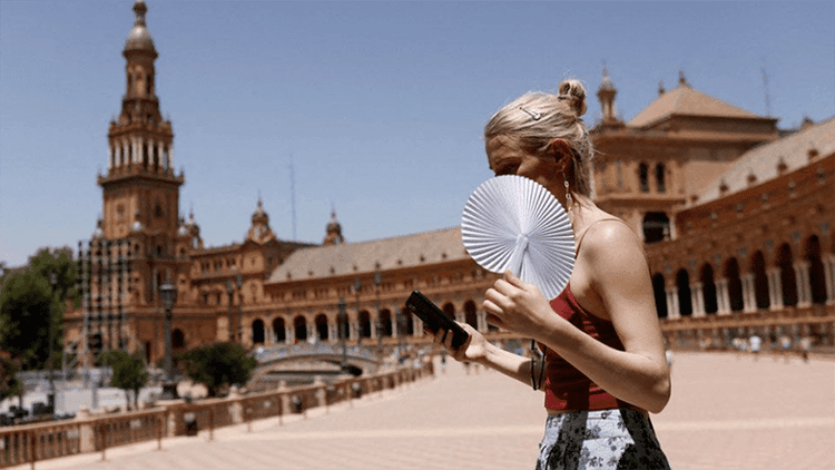 Record temperatures hit region of 900 million people in July
