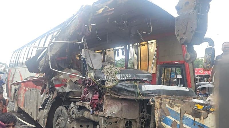 3 killed, 15 injured in collision between two buses in Faridpur