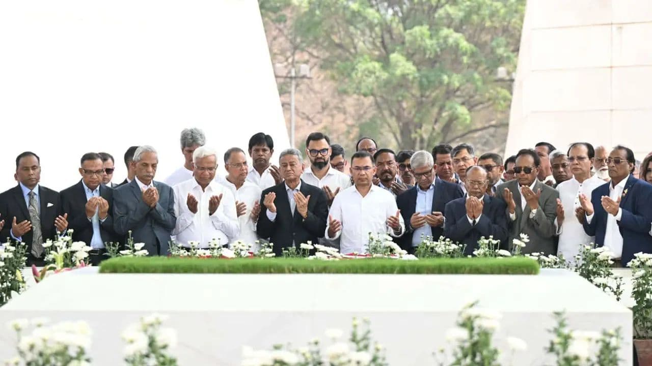 PM Tarique Rahman pays tribute at Ziaur Rahman, Khaleda Zia's grave