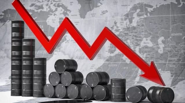 Global crude oil prices fall for a second straight session