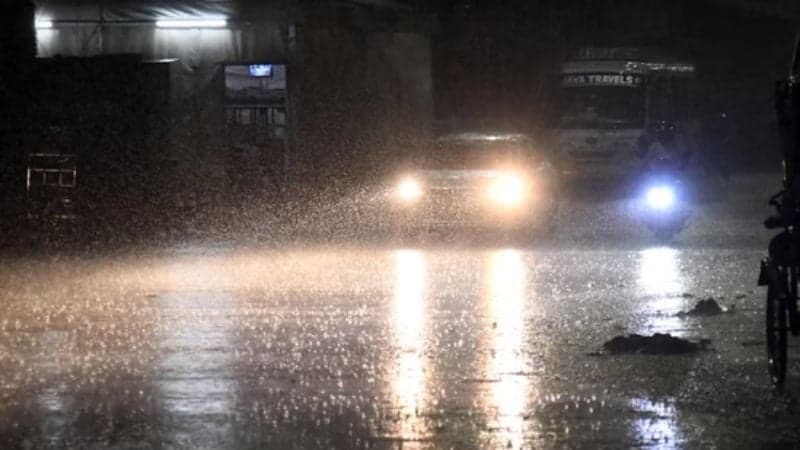 Lightning strikes kill 21 people in India in last 24 hrs