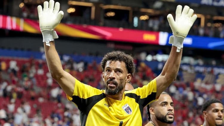 Cape Verde's World Cup hero Vozinha joins new club