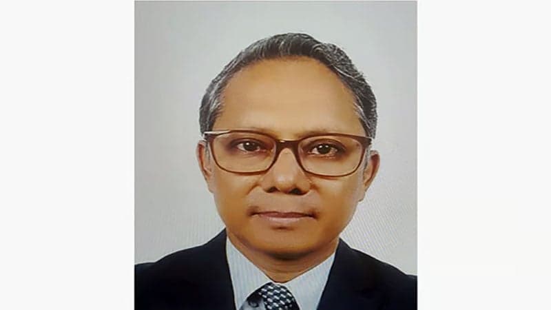 Hanging body of former assistant attorney general recovered from Kalabagan