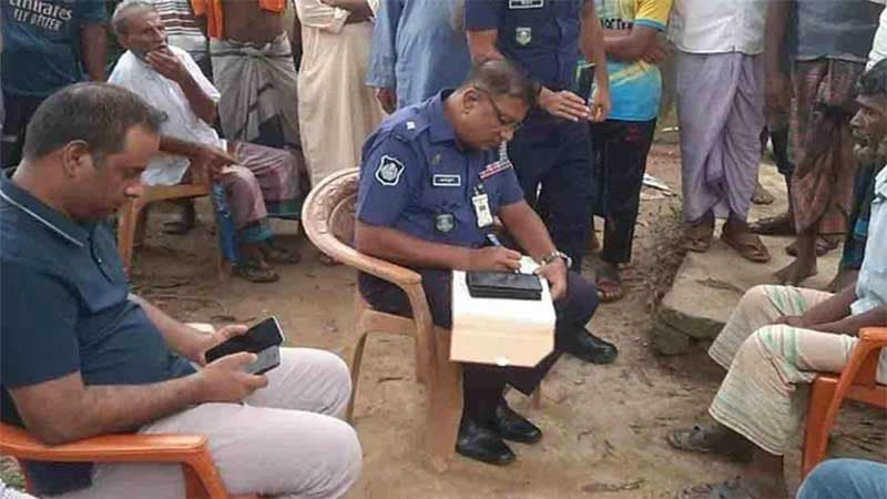 Deadly fire kills 6 of a family at Ashrayan project house in Sunamganj