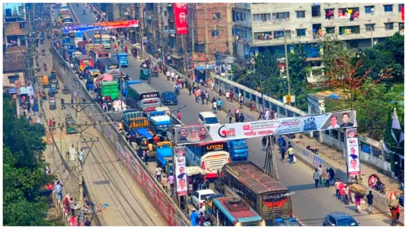 Long tailback on Babubazar Bridge today also