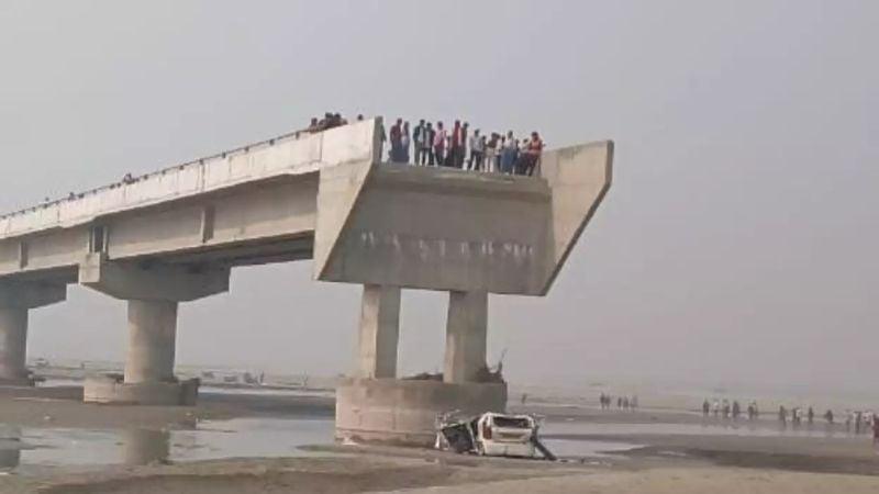 GPS error causes car to fall from under-construction bridge, 3 killed in India