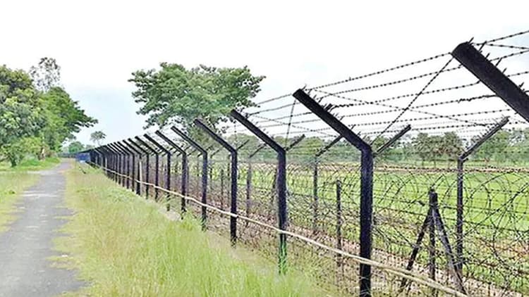 BGB foiled BSF's push-in attempt through Rokonpur border in Chapainawabganj