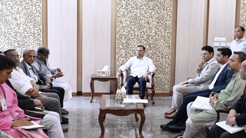 Govt, Bishwo Shahitto Kendro to jointly promote reading culture among students